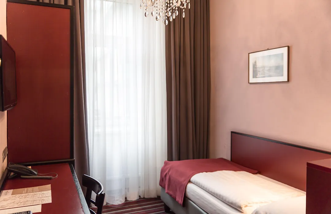 Hotel Fuerst Metternich-1